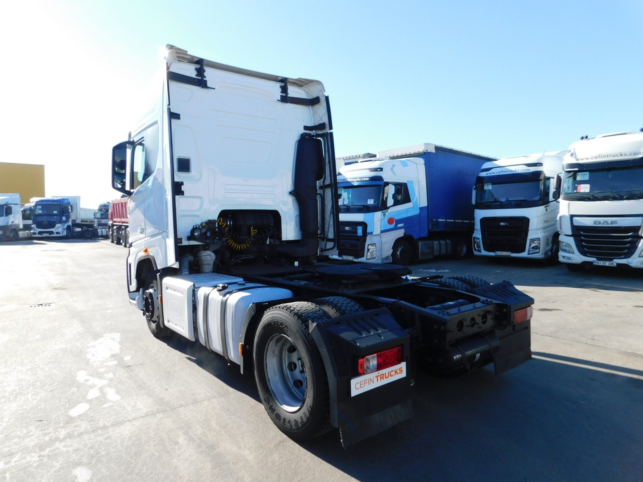 Ford F max 4x2 scab e6 12s2620 - Tractor head: gambar 4 Ford F max 4x2 scab e6 12s2620 - Tractor head: gambar 4