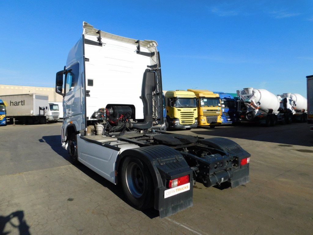 Ford F max 4x2 scab e6 12s2620 - Tractor head: gambar 4 Ford F max 4x2 scab e6 12s2620 - Tractor head: gambar 4