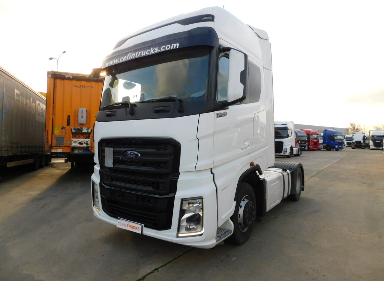 Ford F max 4x2 scab e6 12tx2620 - Tractor head: gambar 1 Ford F max 4x2 scab e6 12tx2620 - Tractor head: gambar 1