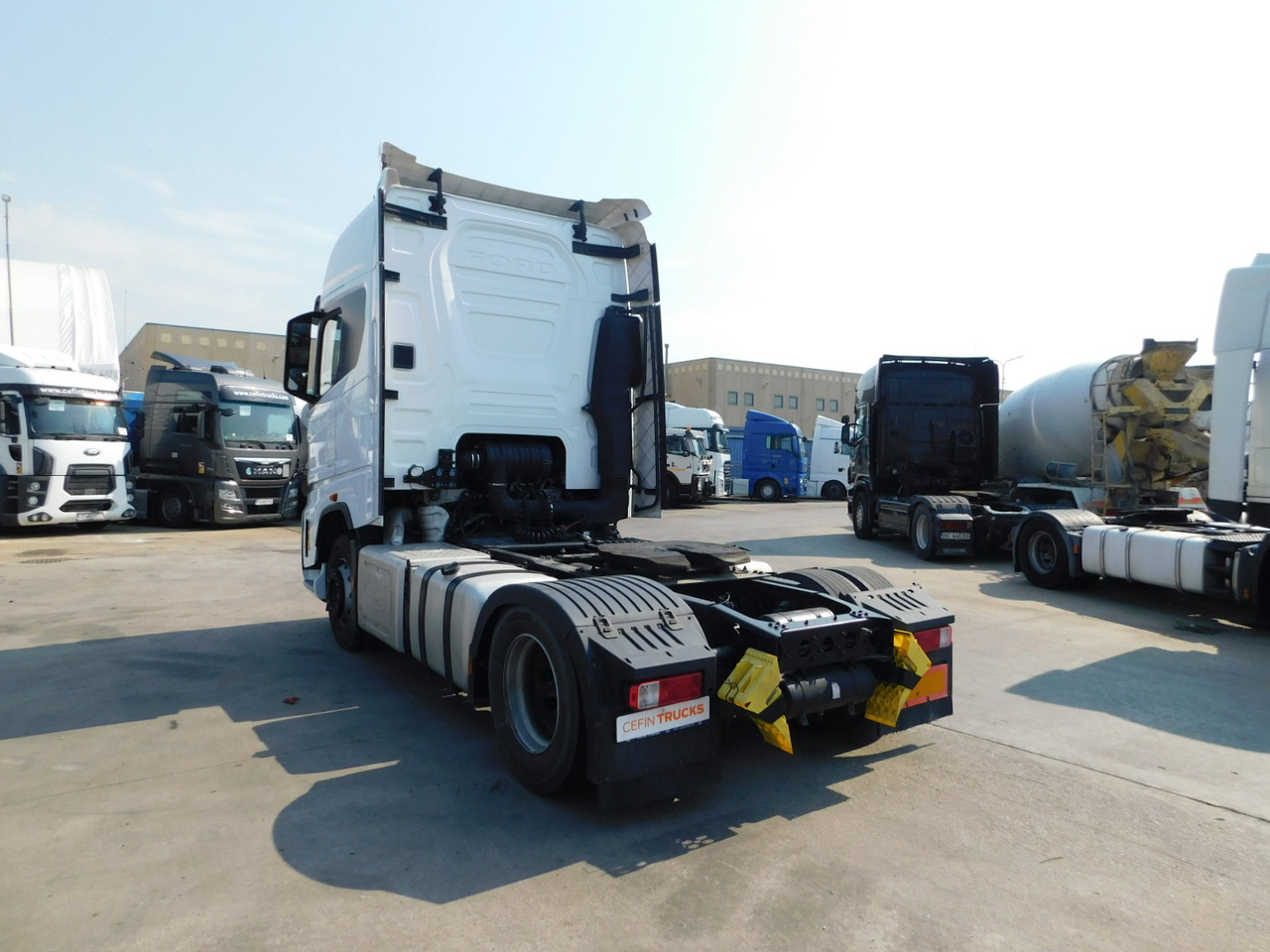 Ford F max 4x2 scab e6 12tx2620 ecotorq - Tractor head: gambar 4 Ford F max 4x2 scab e6 12tx2620 ecotorq - Tractor head: gambar 4