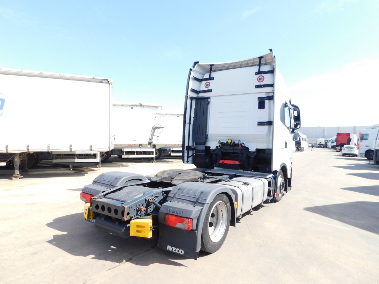 Iveco As440stfp lt - Tractor head: gambar 3 Iveco As440stfp lt - Tractor head: gambar 3