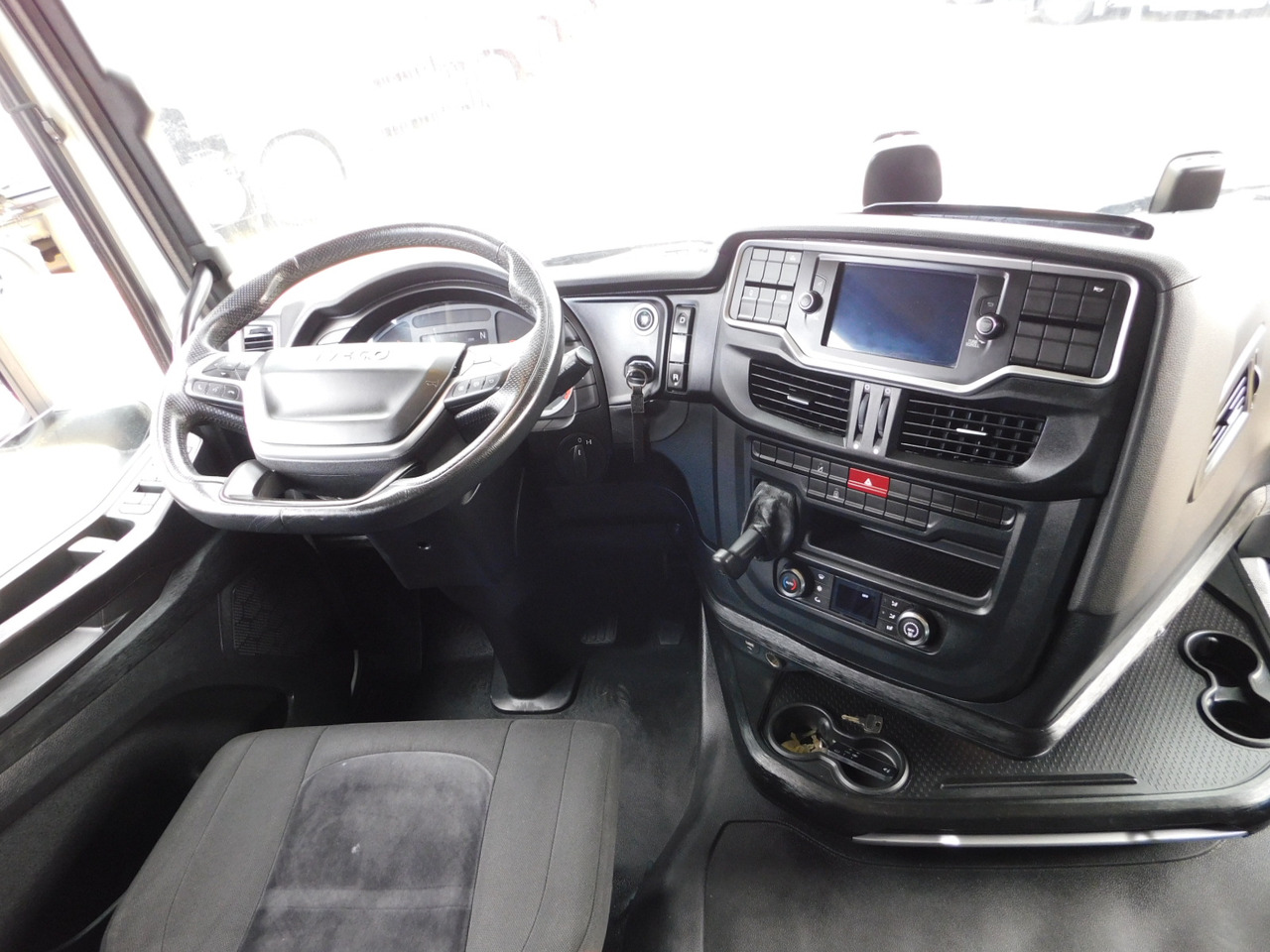 Tractor head Iveco As440stp: gambar 6