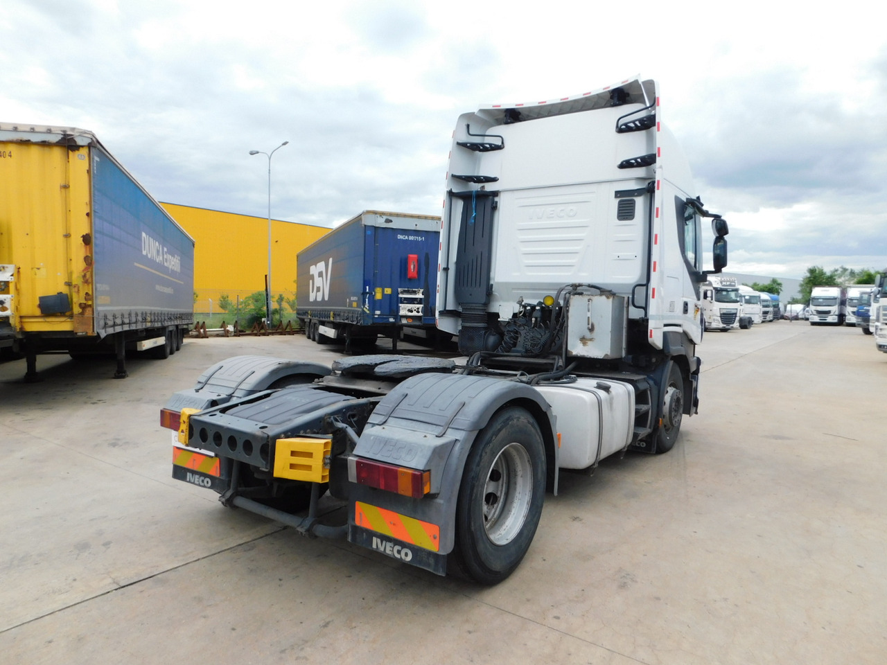 Iveco As440tp - Tractor head: gambar 3 Iveco As440tp - Tractor head: gambar 3