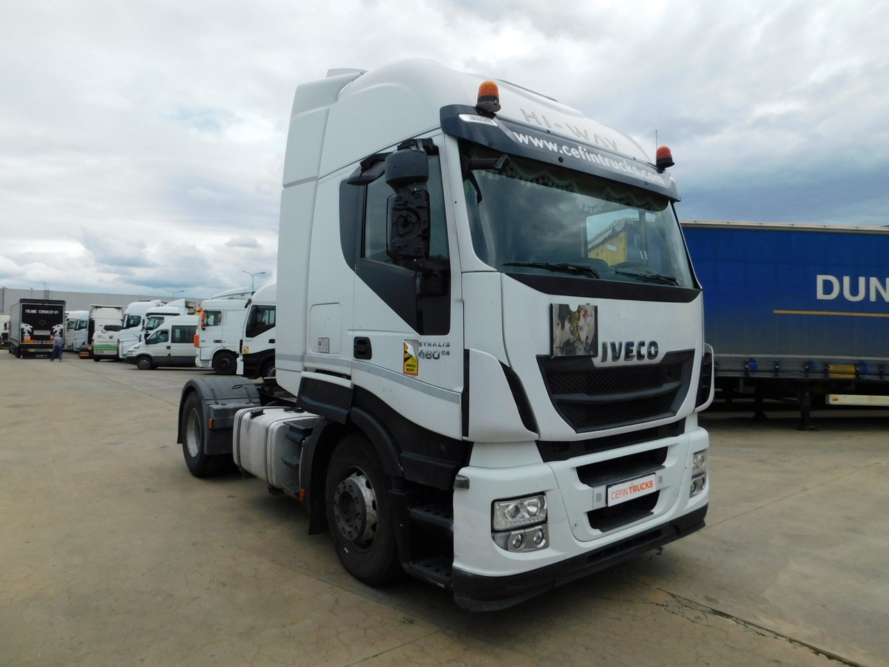 Iveco As440tp - Tractor head: gambar 2 Iveco As440tp - Tractor head: gambar 2