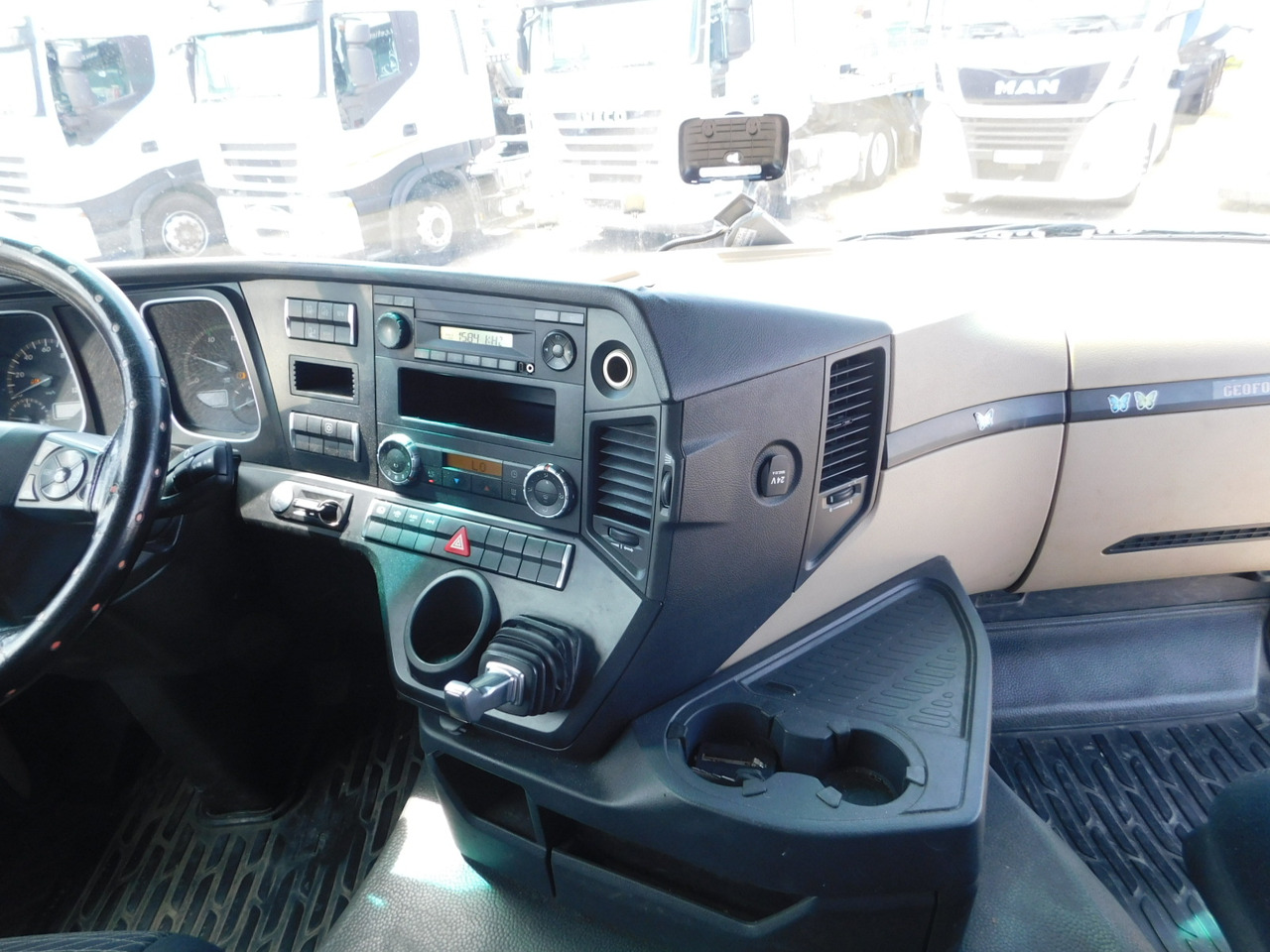 Tractor head Mercedes Actros 1842: gambar 6