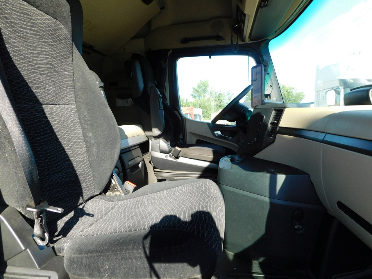 Mercedes Actros - Tractor head: gambar 5 Mercedes Actros - Tractor head: gambar 5