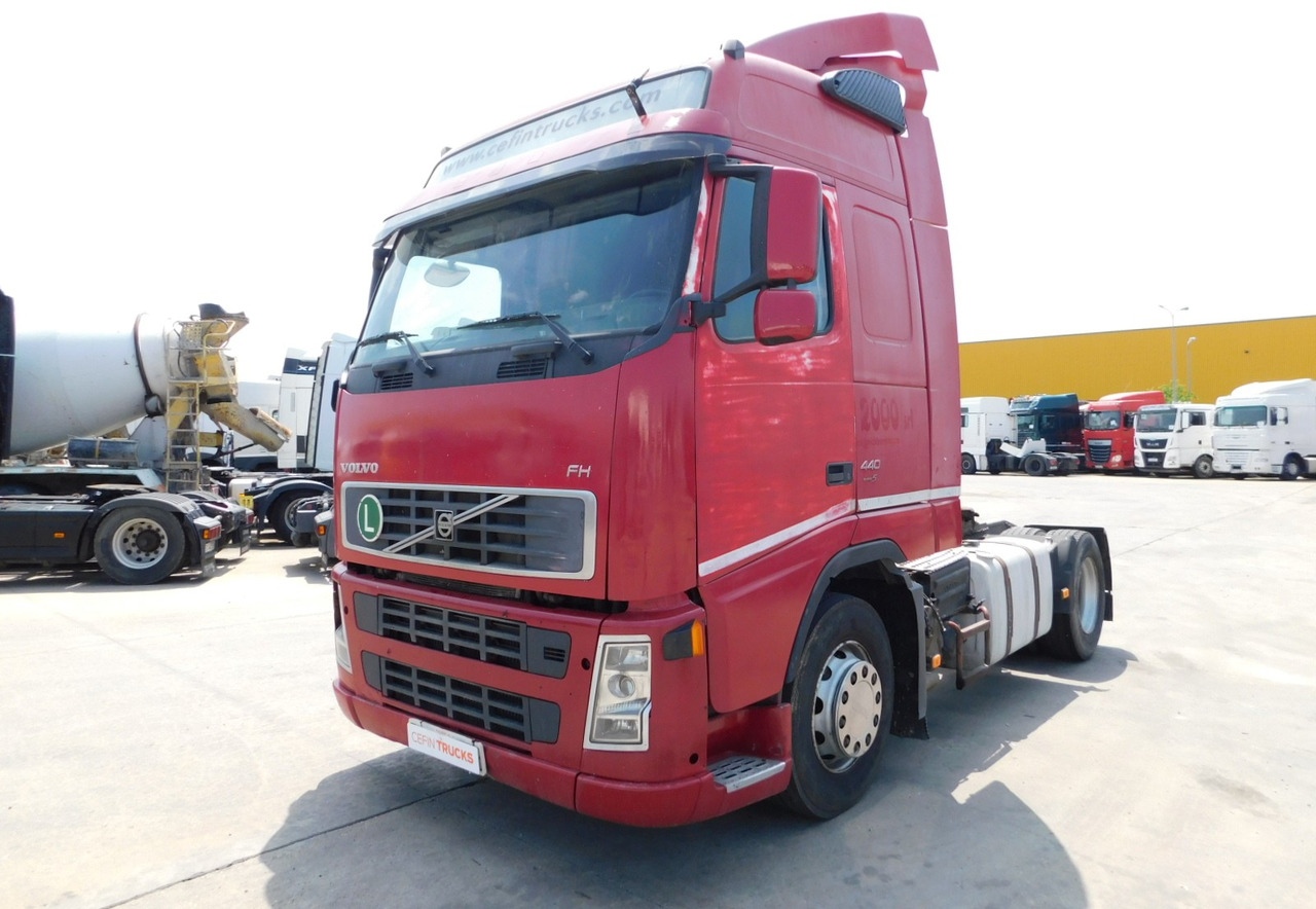 Volvo Fh 440 - Tractor head: gambar 1 Volvo Fh 440 - Tractor head: gambar 1