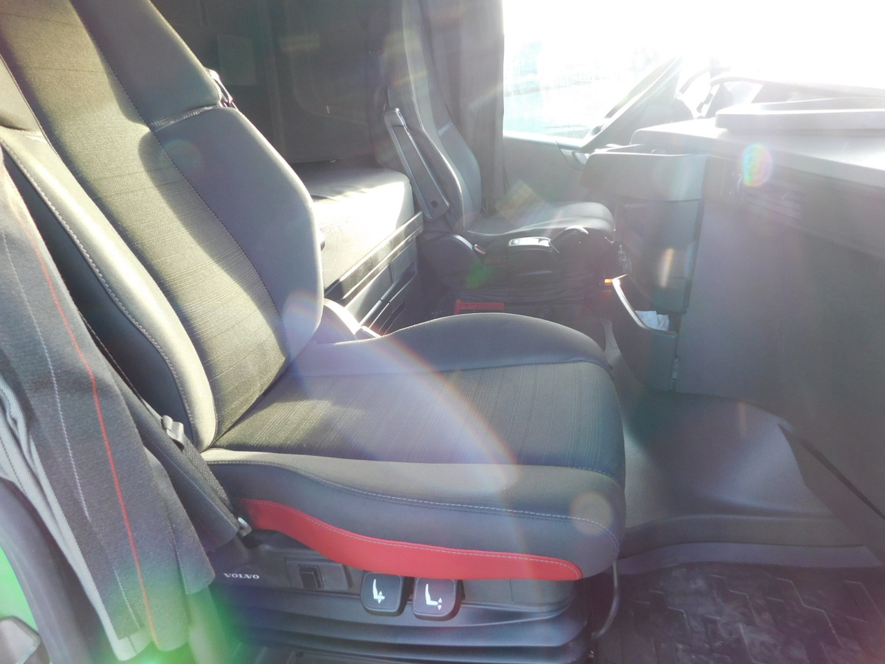 Volvo Fh - Tractor head: gambar 5 Volvo Fh - Tractor head: gambar 5