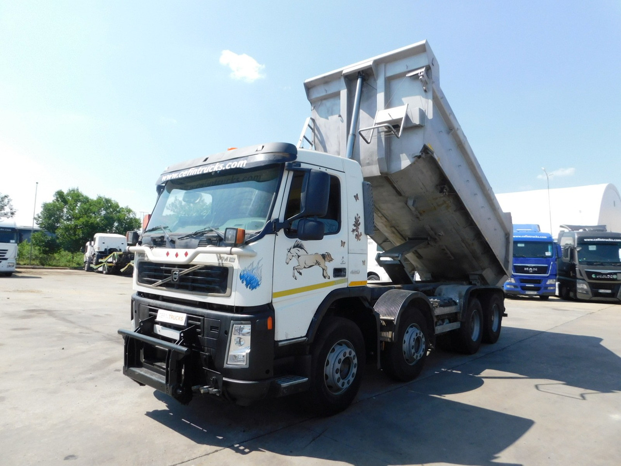 Volvo Fm 12 - Truk jungkit: gambar 1 Volvo Fm 12 - Truk jungkit: gambar 1