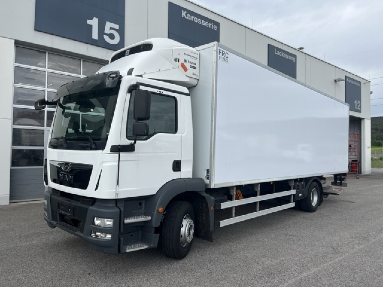 MAN TGM 15.290 4x2 LL Tiefkühler ATP 08.2028 Euro6 - Van berpendingin: gambar 1 MAN TGM 15.290 4x2 LL Tiefkühler ATP 08.2028 Euro6 - Van berpendingin: gambar 1