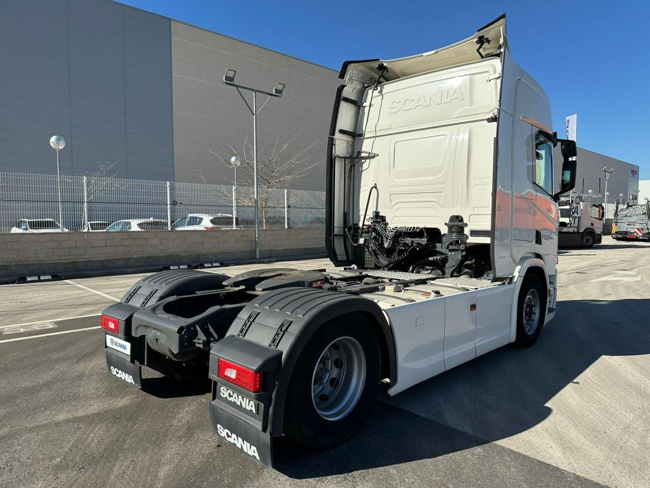Scania R 460 - Tractor head: gambar 1 Scania R 460 - Tractor head: gambar 1