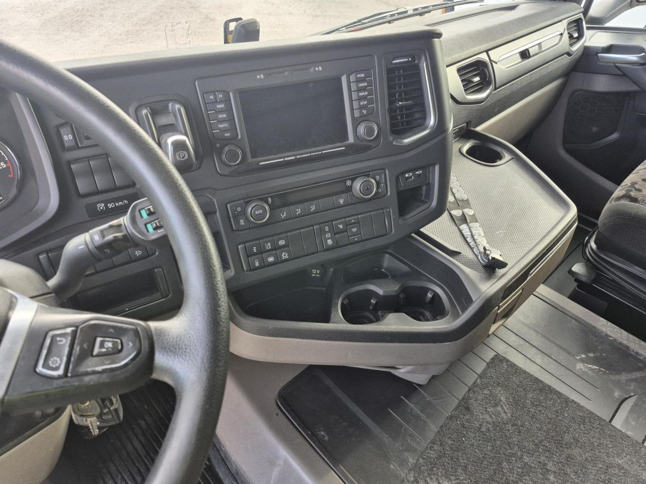 Scania R 500 - Tractor head: gambar 5 Scania R 500 - Tractor head: gambar 5