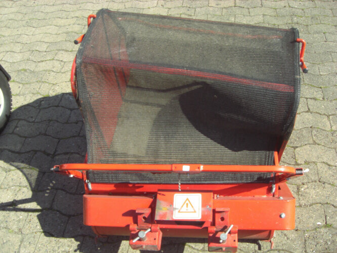 16 /102E/165 - Mesin pemotong rumput: gambar 4 16 /102E/165 - Mesin pemotong rumput: gambar 4