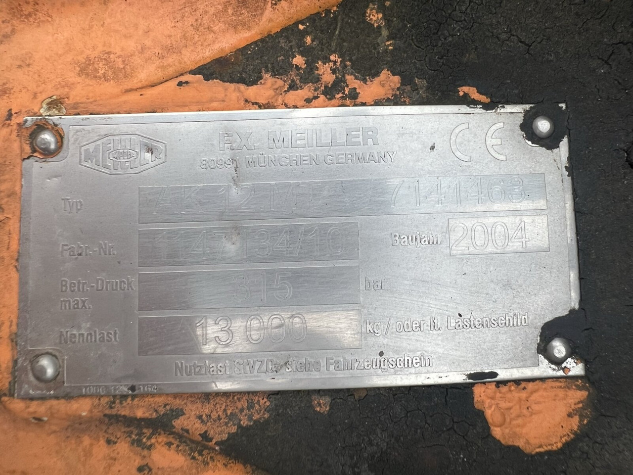 190 AD 35 4x2 190 AD 35 4x2 - Truk sasis: gambar 3 190 AD 35 4x2 190 AD 35 4x2 - Truk sasis: gambar 3