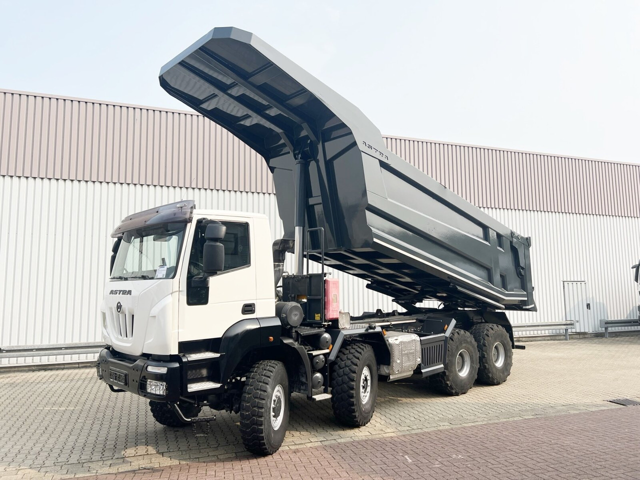 ASTRA HD9 86.56 8x6, 24m³ Mulde, Intarder ASTRA HD9 86.56 8x6, 24m³ Mulde, Intarder - Tempat sampah: gambar 1 ASTRA HD9 86.56 8x6, 24m³ Mulde, Intarder ASTRA HD9 86.56 8x6, 24m³ Mulde, Intarder - Tempat sampah: gambar 1