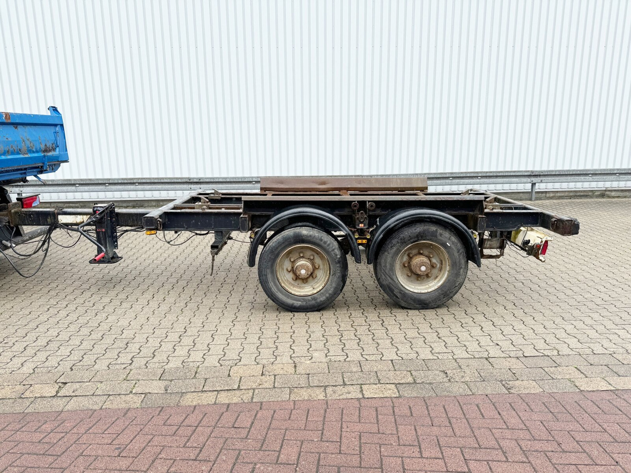EACA 135.20 T FUCHS EACA 135.20 T, Absetzanhänger für 1 Mulde - Trailer lewati: gambar 5 EACA 135.20 T FUCHS EACA 135.20 T, Absetzanhänger für 1 Mulde - Trailer lewati: gambar 5