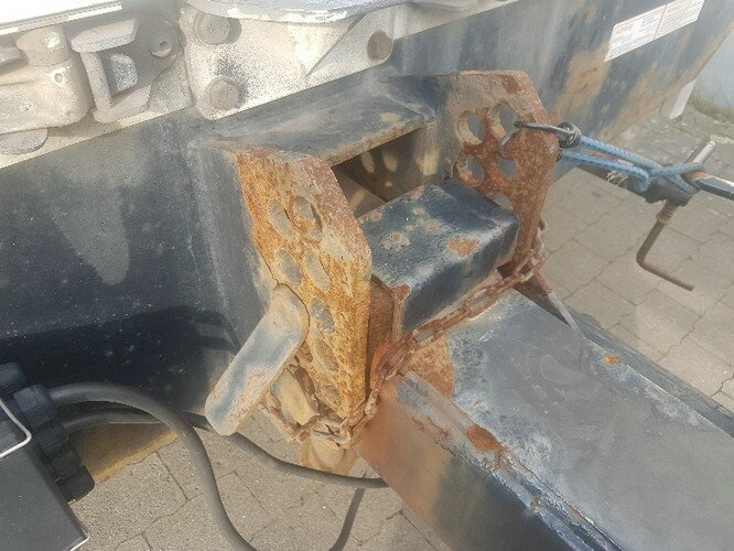 EAL-TA-P 10,5 TANDEM Müller EAL-TA-P 10,5 Tandempritsche - Trailer dengan terpal samping: gambar 4 EAL-TA-P 10,5 TANDEM Müller EAL-TA-P 10,5 Tandempritsche - Trailer dengan terpal samping: gambar 4