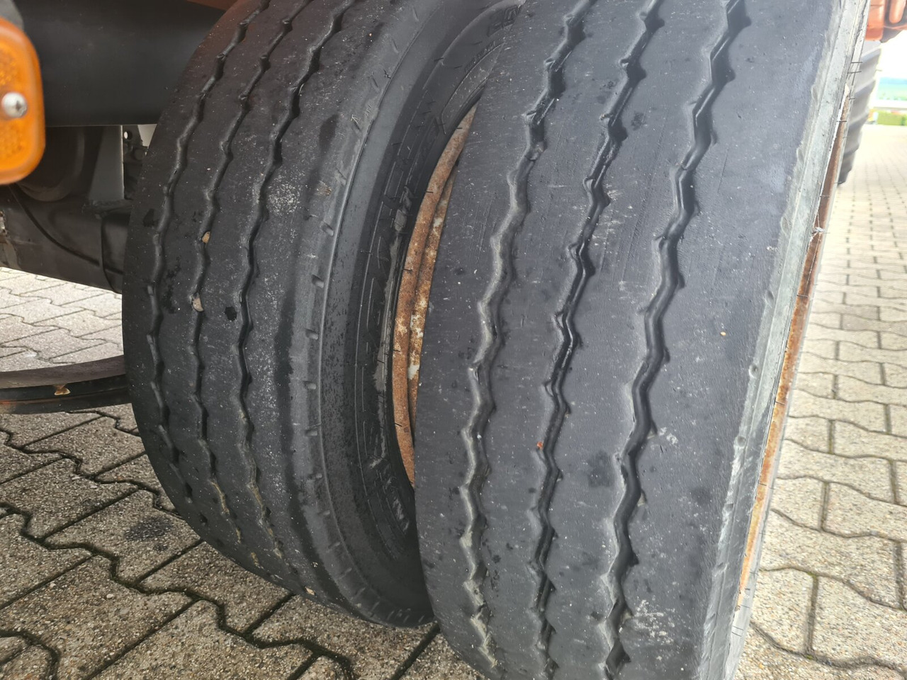 ETK-TA ETK-TA, hydr. Auffahrrampen - Trailer flatbed: gambar 2 ETK-TA ETK-TA, hydr. Auffahrrampen - Trailer flatbed: gambar 2