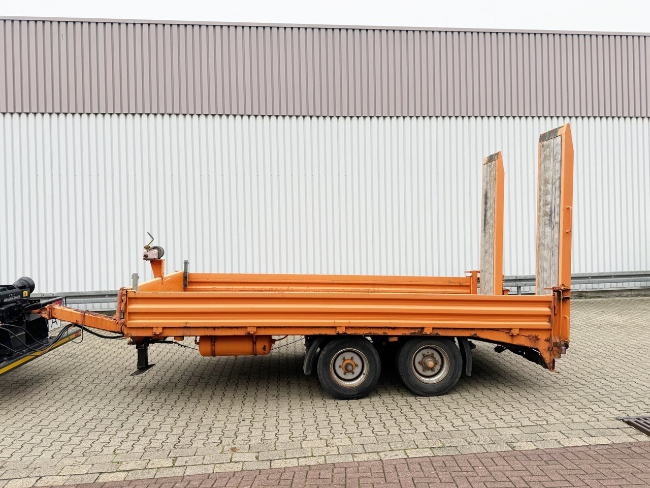 ETUE-TA 10 ETUE-TA 10, Ex , wenig benutzt top Zustand - Trailer low bed: gambar 3 ETUE-TA 10 ETUE-TA 10, Ex , wenig benutzt top Zustand - Trailer low bed: gambar 3
