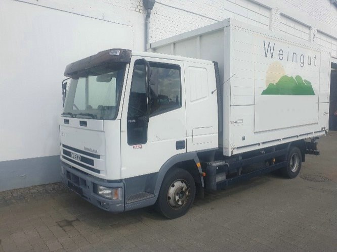 Euro Cargo ML 75E14 4x2 Euro Cargo ML 75E14 4x2 Getränkekoffer, 6-Zylinder-Motor - Truk box: gambar 1 Euro Cargo ML 75E14 4x2 Euro Cargo ML 75E14 4x2 Getränkekoffer, 6-Zylinder-Motor - Truk box: gambar 1