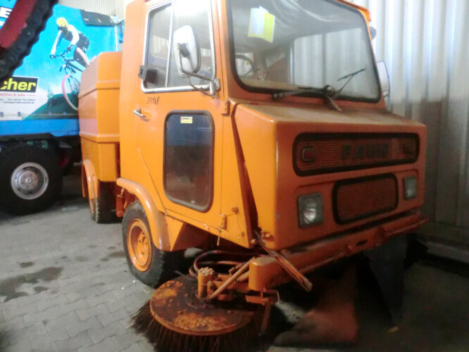 Faun AK 414 HW FAUN AK 414 HW - Penyapu jalan: gambar 5 Faun AK 414 HW FAUN AK 414 HW - Penyapu jalan: gambar 5