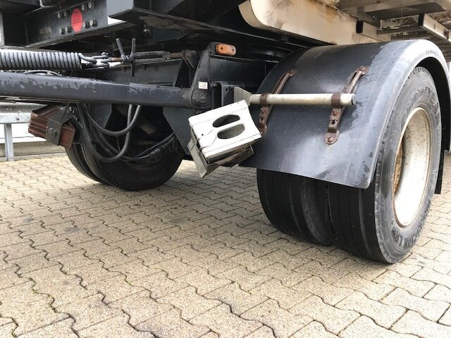 HDK 1860 HDK 1860 Hinterkippmulde ca. 28m³ mit Seperatmotor, eigene Hydraulik - Trailer jungkit: gambar 4 HDK 1860 HDK 1860 Hinterkippmulde ca. 28m³ mit Seperatmotor, eigene Hydraulik - Trailer jungkit: gambar 4