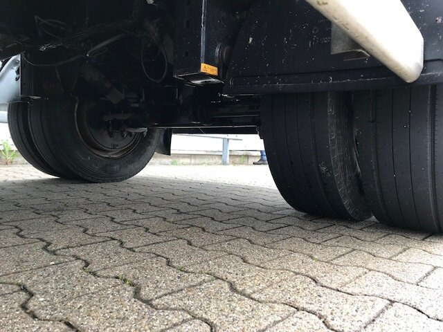 HDK 1860 HDK 1860 Hinterkippmulde ca. 28m³ mit Seperatmotor, eigene Hydraulik - Trailer jungkit: gambar 5 HDK 1860 HDK 1860 Hinterkippmulde ca. 28m³ mit Seperatmotor, eigene Hydraulik - Trailer jungkit: gambar 5