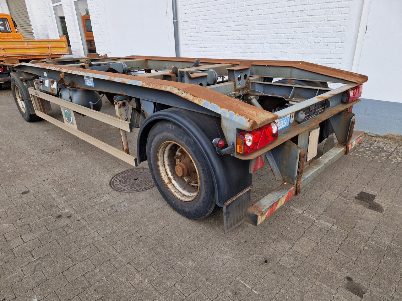 HKM G18 EL 5,0 G18 EL 5,0 Abrollanhänger - Trailer lewati: gambar 3 HKM G18 EL 5,0 G18 EL 5,0 Abrollanhänger - Trailer lewati: gambar 3