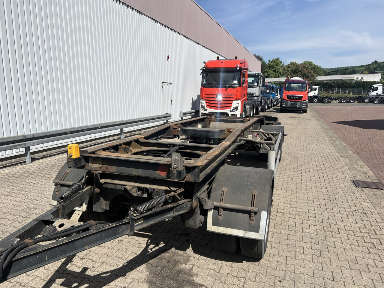 HSA 18.65 Schlittenabroller HUEFFERMANN HSA 18.65 Schlittenabroller - Trailer lewati: gambar 5 HSA 18.65 Schlittenabroller HUEFFERMANN HSA 18.65 Schlittenabroller - Trailer lewati: gambar 5