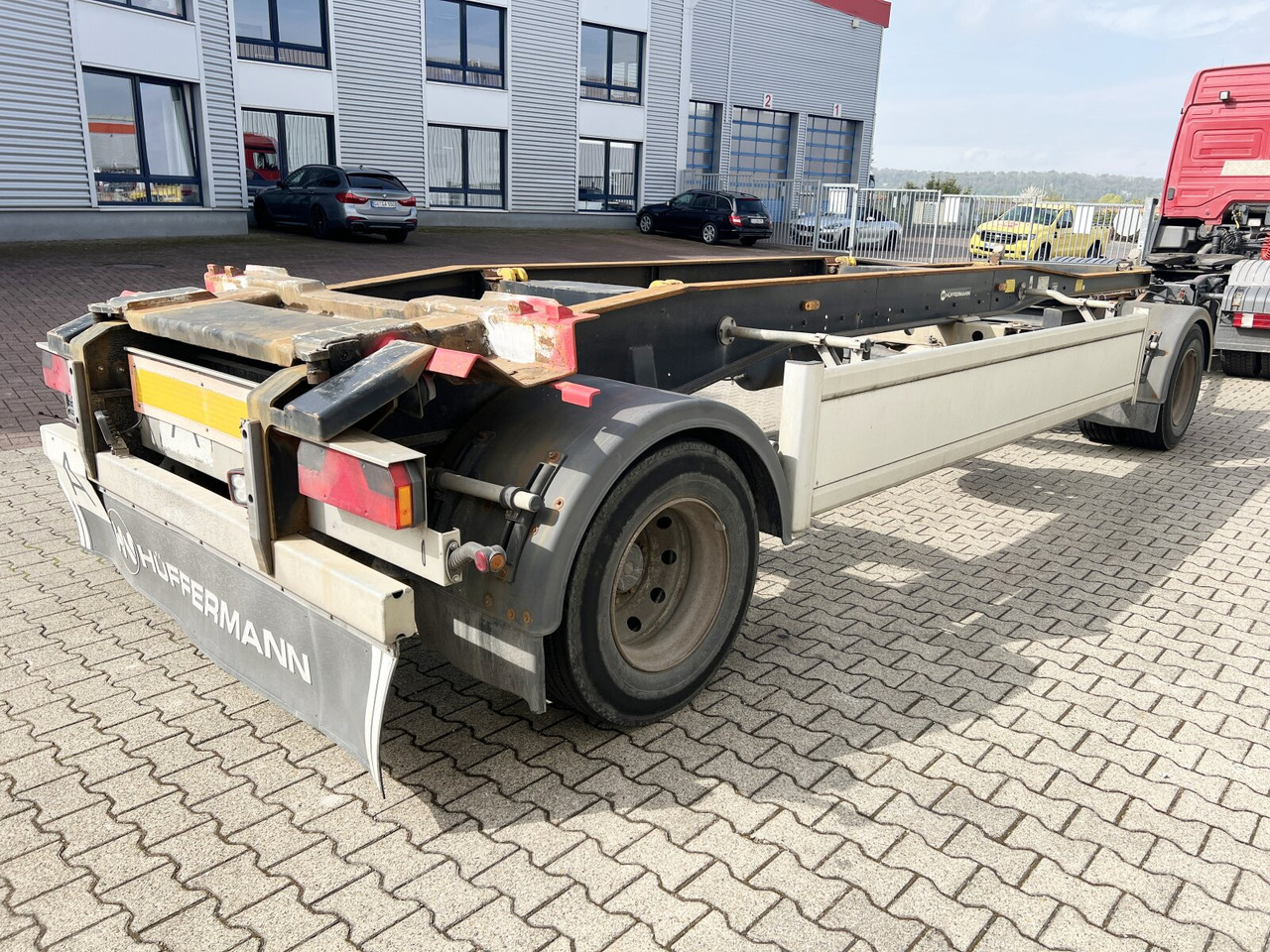 Trailer lewati HSA 18.70 L Schlittenabroller HSA 18.70 L Schlittenabroller: gambar 7 Trailer lewati HSA 18.70 L Schlittenabroller HSA 18.70 L Schlittenabroller: gambar 7