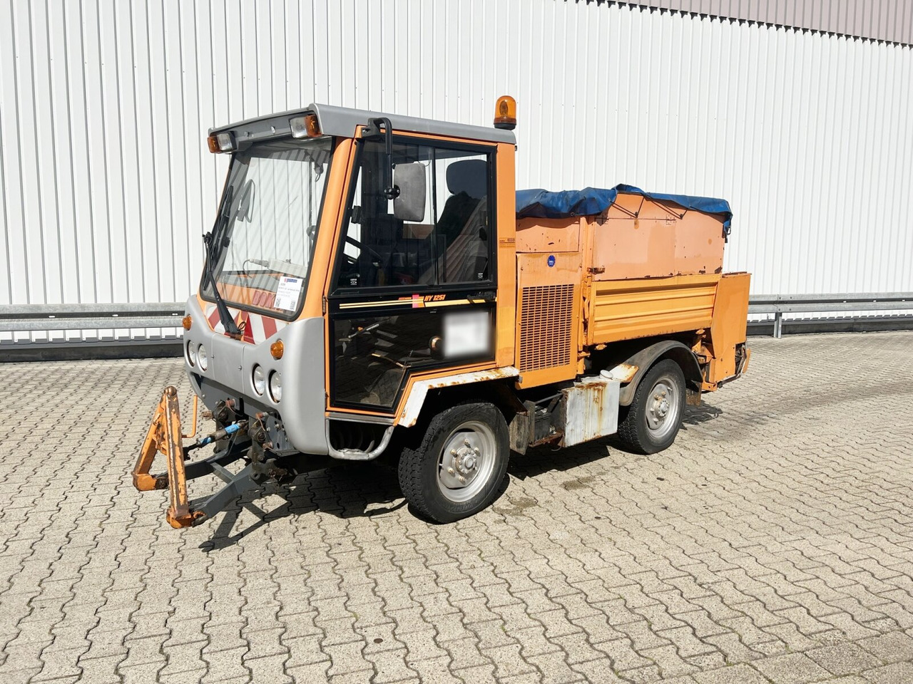 HY 1251 / 4x4 Bokimobil, Winterdienst, Kehr/Saugmaschine KIEFER HY 1251 / 4x4 Bokimobil, Winterdienst - Traktor kota: gambar 1 HY 1251 / 4x4 Bokimobil, Winterdienst, Kehr/Saugmaschine KIEFER HY 1251 / 4x4 Bokimobil, Winterdienst - Traktor kota: gambar 1