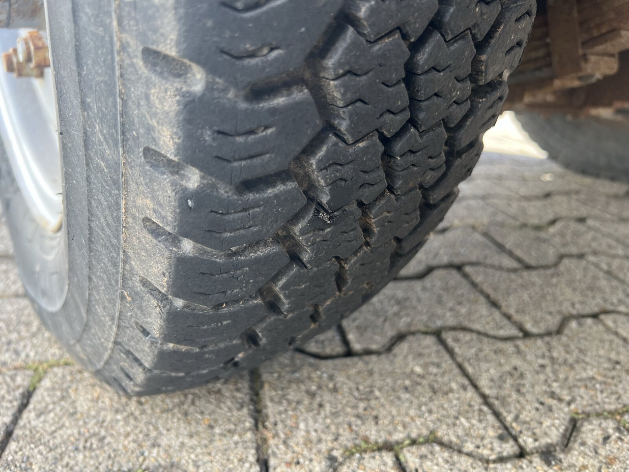 HY 1251 / 4x4 Bokimobil, Winterdienst, Kehr/Saugmaschine KIEFER HY 1251 / 4x4 Bokimobil, Winterdienst - Traktor kota: gambar 2 HY 1251 / 4x4 Bokimobil, Winterdienst, Kehr/Saugmaschine KIEFER HY 1251 / 4x4 Bokimobil, Winterdienst - Traktor kota: gambar 2