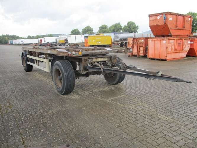 Hoffmann LCR 18.0/2 LCR 18.0/2 - Trailer lewati: gambar 1 Hoffmann LCR 18.0/2 LCR 18.0/2 - Trailer lewati: gambar 1