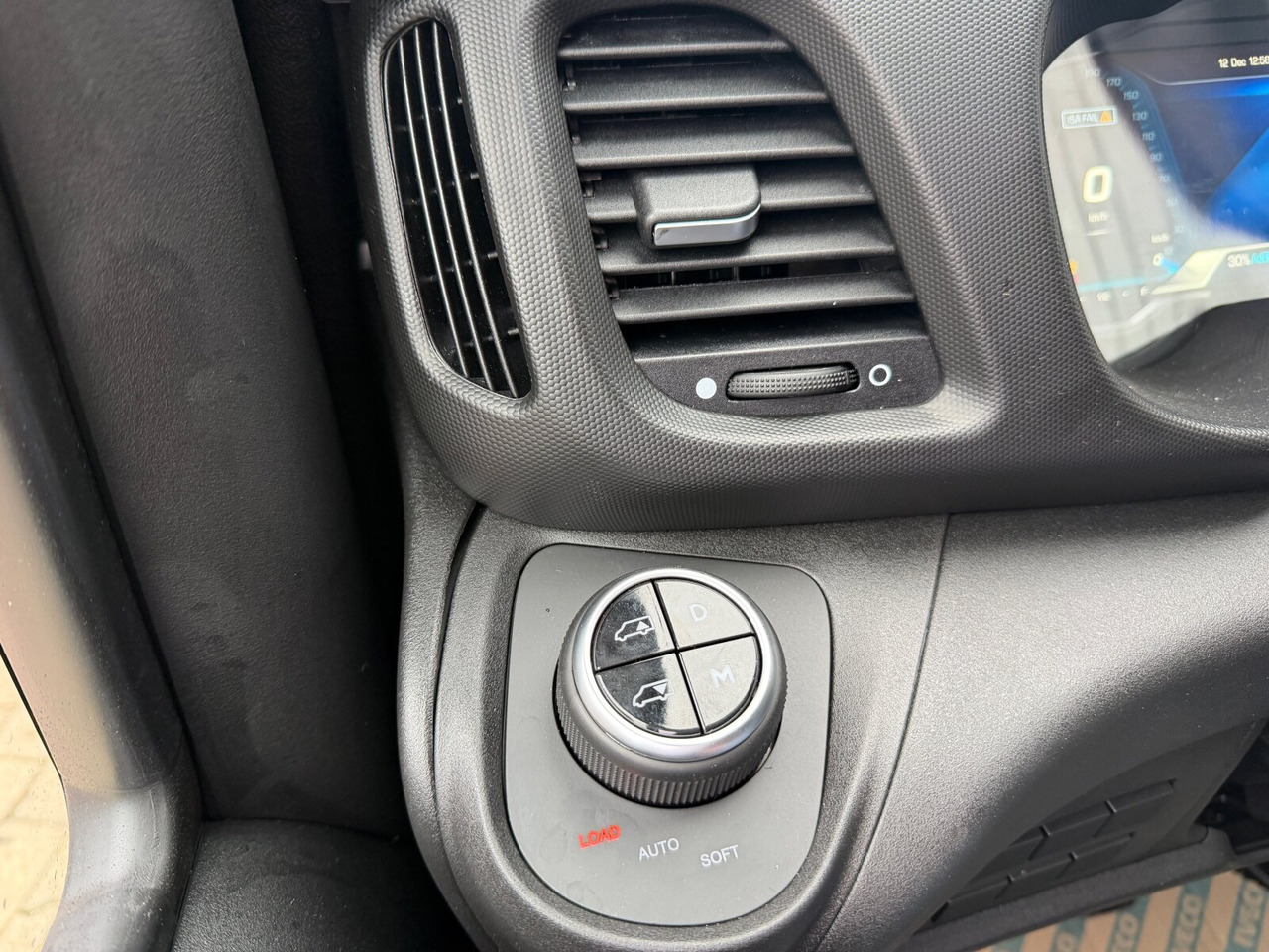 Iveco Daily 72C18H/P DK 4x2 Daily 72C18H/P DK 4x2, Nebenantrieb - Truk sasis: gambar 5 Iveco Daily 72C18H/P DK 4x2 Daily 72C18H/P DK 4x2, Nebenantrieb - Truk sasis: gambar 5