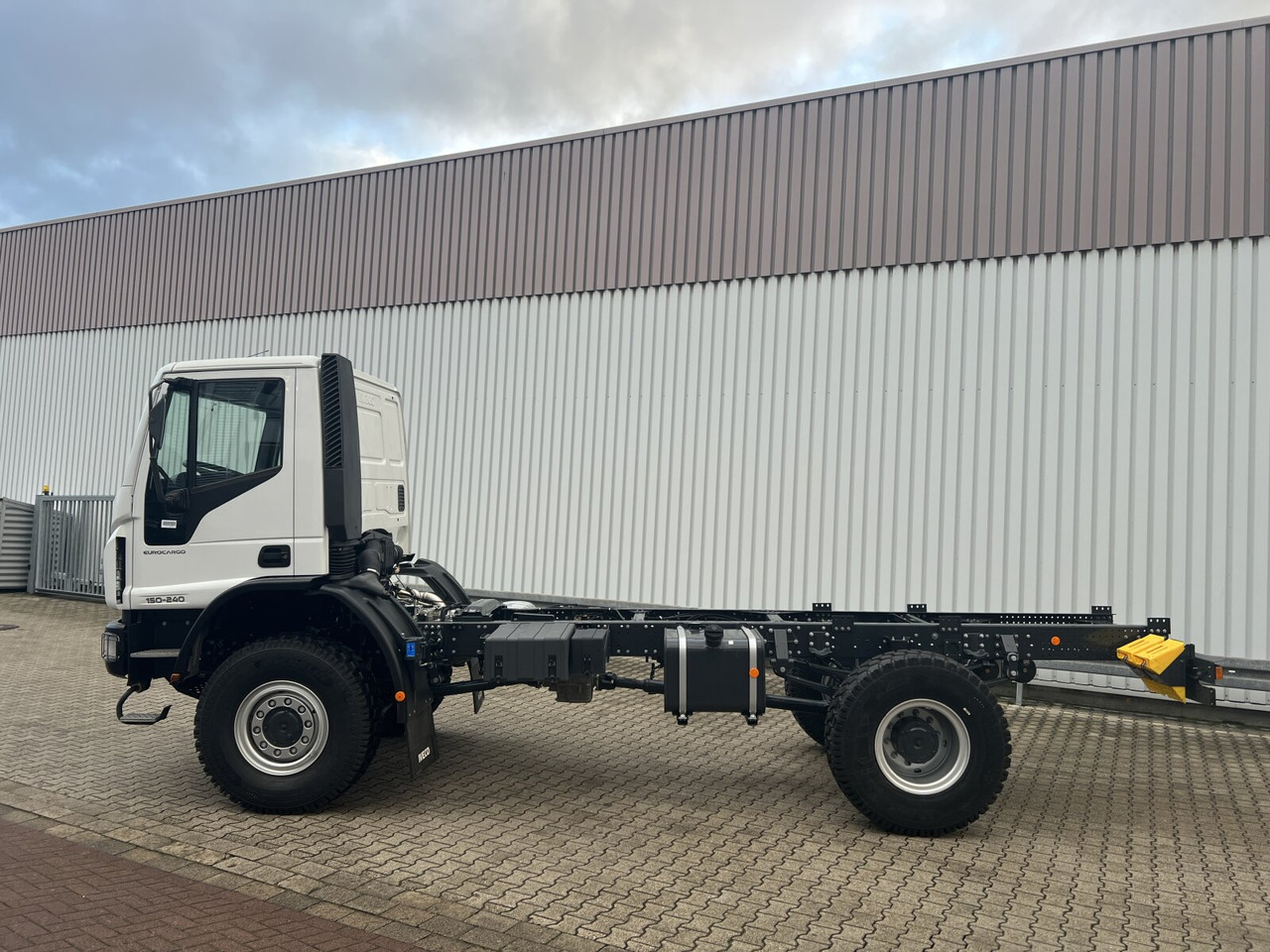 Truk sasis baru Iveco EuroCargo ML150E24 WS 4x4 EuroCargo ML150E24 WS 4x4, Euro3, mehrfach Vorhanden!: gambar 13