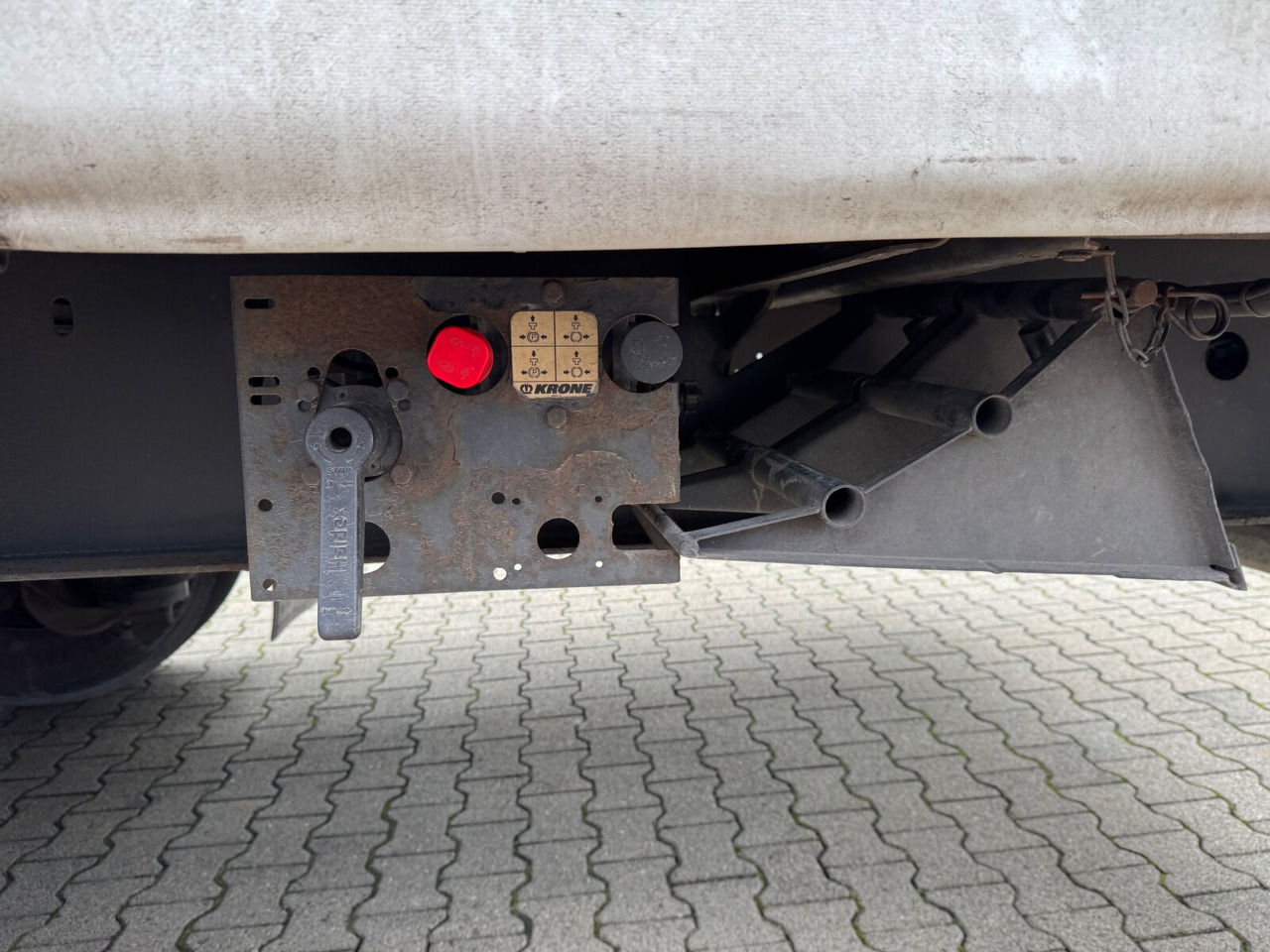 Krone SDP 27 SDP 27 , Edscha-Verdeck, Ex-Fahrschule - Semi-trailer flatbed: gambar 3 Krone SDP 27 SDP 27 , Edscha-Verdeck, Ex-Fahrschule - Semi-trailer flatbed: gambar 3