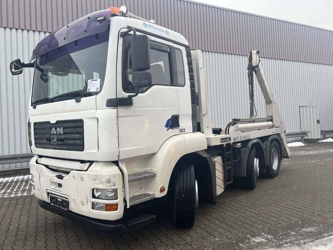 MAN TGA 26.360 6X2/4 BL TGA 26.360 6X2/4 BL, Vorlauf Lenk-Liftachse - Truk skip loader: gambar 1 MAN TGA 26.360 6X2/4 BL TGA 26.360 6X2/4 BL, Vorlauf Lenk-Liftachse - Truk skip loader: gambar 1