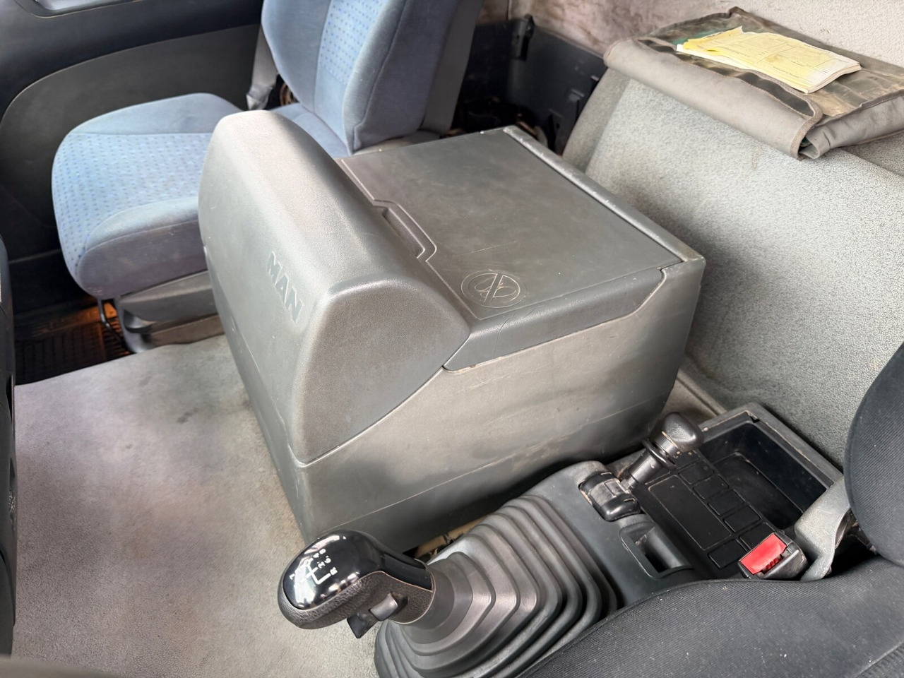 MAN TGA 26.400 6X4 BB TGA 26.400 6X4 BB, Intarder - Truk jungkit: gambar 3 MAN TGA 26.400 6X4 BB TGA 26.400 6X4 BB, Intarder - Truk jungkit: gambar 3