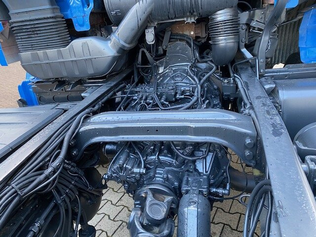 Truk jungkit MAN TGA 26.480 6x4 FDLK TGA 26.480 6x4 FDLK, Winterdienstausstattung: gambar 13