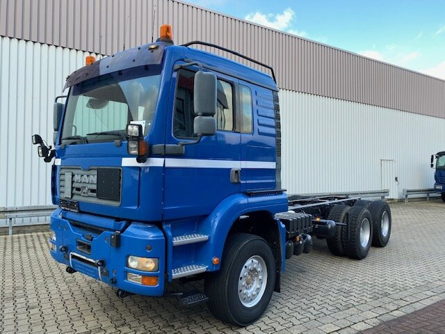 Truk jungkit MAN TGA 26.480 6x4 FDLK TGA 26.480 6x4 FDLK, Winterdienstausstattung: gambar 6