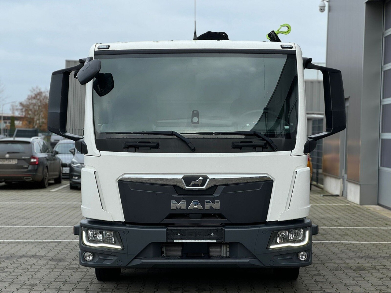 MAN TGL 12.190 4x2 BL TGL 12.190 4x2 BL mit Kran Hiab Hiduo 072DS-4 - Truk derek: gambar 2 MAN TGL 12.190 4x2 BL TGL 12.190 4x2 BL mit Kran Hiab Hiduo 072DS-4 - Truk derek: gambar 2