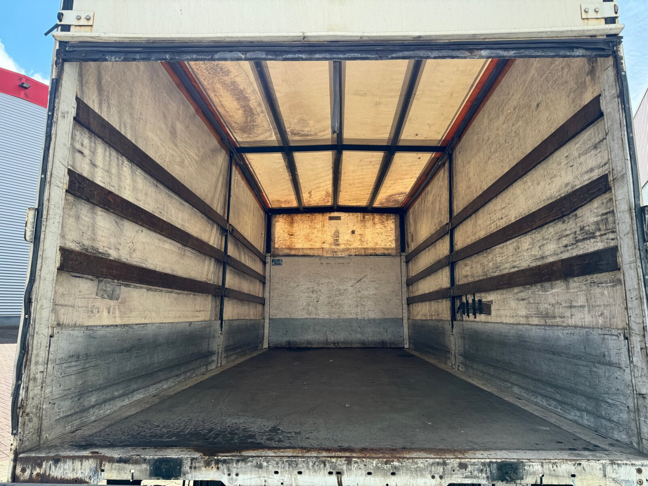 Truk flatbed MAN TGL 7.150 4x2 BB TGL 7.150 4x2 BB mit LBW MBB (BJ. 2019): gambar 13 Truk flatbed MAN TGL 7.150 4x2 BB TGL 7.150 4x2 BB mit LBW MBB (BJ. 2019): gambar 13