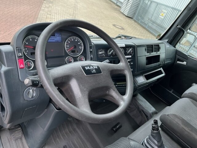 MAN TGL 8.180 4x2 BL TGL 8.180 4x2 BL mit MBB LBW - Truk box: gambar 4 MAN TGL 8.180 4x2 BL TGL 8.180 4x2 BL mit MBB LBW - Truk box: gambar 4