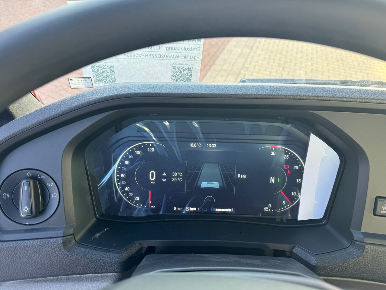 MAN TGL 8.190 4x2 BB CH TGL 8.190 4x2 BB CH, Nebenantrieb, 2x VORHANDEN - Truk sasis: gambar 2 MAN TGL 8.190 4x2 BB CH TGL 8.190 4x2 BB CH, Nebenantrieb, 2x VORHANDEN - Truk sasis: gambar 2