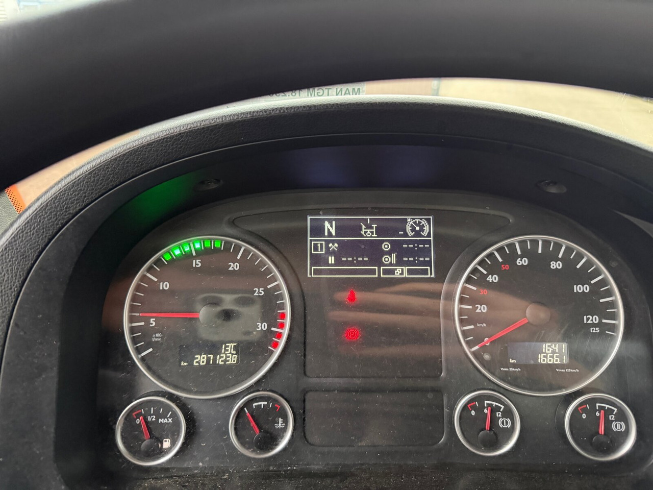 MAN TGM 18.290 4x2 BB TGM 18.290 4x2 BB, Tele-Absetzer - Truk skip loader: gambar 3 MAN TGM 18.290 4x2 BB TGM 18.290 4x2 BB, Tele-Absetzer - Truk skip loader: gambar 3