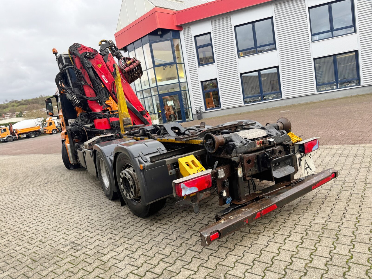 Leasing MAN TGS 26.440 6x2-4 BL TGS 26.440 6x2-4 BL, Lenk-/Liftachse, Krankabine, Kran Epsilon Q150Z96 MAN TGS 26.440 6x2-4 BL TGS 26.440 6x2-4 BL, Lenk-/Liftachse, Krankabine, Kran Epsilon Q150Z96: gambar 13 Leasing MAN TGS 26.440 6x2-4 BL TGS 26.440 6x2-4 BL, Lenk-/Liftachse, Krankabine, Kran Epsilon Q150Z96 MAN TGS 26.440 6x2-4 BL TGS 26.440 6x2-4 BL, Lenk-/Liftachse, Krankabine, Kran Epsilon Q150Z96: gambar 13