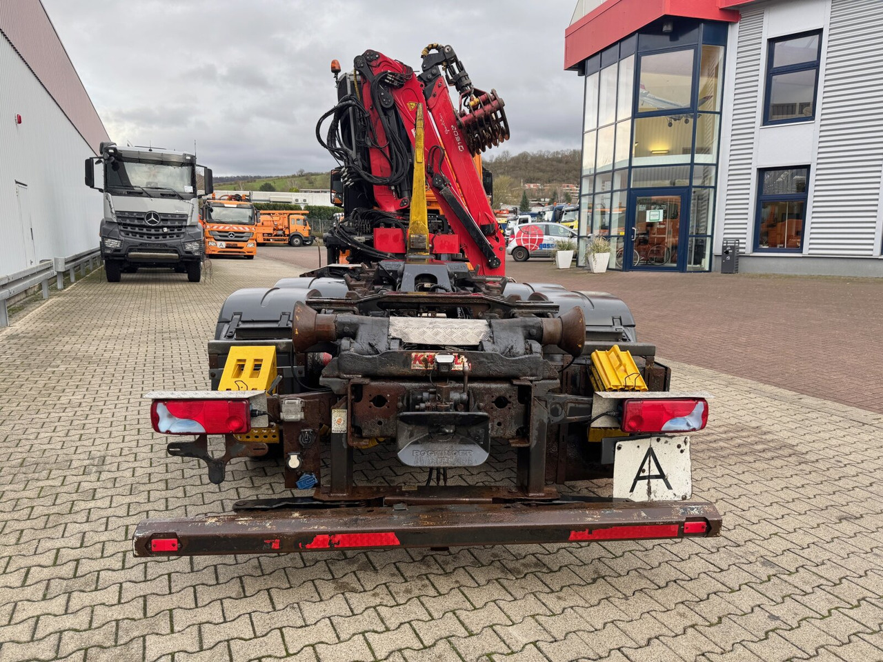 Leasing MAN TGS 26.440 6x2-4 BL TGS 26.440 6x2-4 BL, Lenk-/Liftachse, Krankabine, Kran Epsilon Q150Z96 MAN TGS 26.440 6x2-4 BL TGS 26.440 6x2-4 BL, Lenk-/Liftachse, Krankabine, Kran Epsilon Q150Z96: gambar 12 Leasing MAN TGS 26.440 6x2-4 BL TGS 26.440 6x2-4 BL, Lenk-/Liftachse, Krankabine, Kran Epsilon Q150Z96 MAN TGS 26.440 6x2-4 BL TGS 26.440 6x2-4 BL, Lenk-/Liftachse, Krankabine, Kran Epsilon Q150Z96: gambar 12