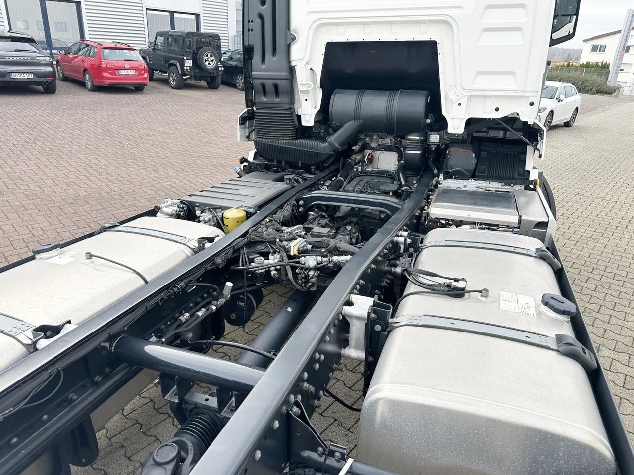 MAN TGS 26.480 6x2-4 LL TGS 26.480 6x2-4 LL, Retarder, Lenk-/Liftachse, Standklima - Truk sasis: gambar 4 MAN TGS 26.480 6x2-4 LL TGS 26.480 6x2-4 LL, Retarder, Lenk-/Liftachse, Standklima - Truk sasis: gambar 4