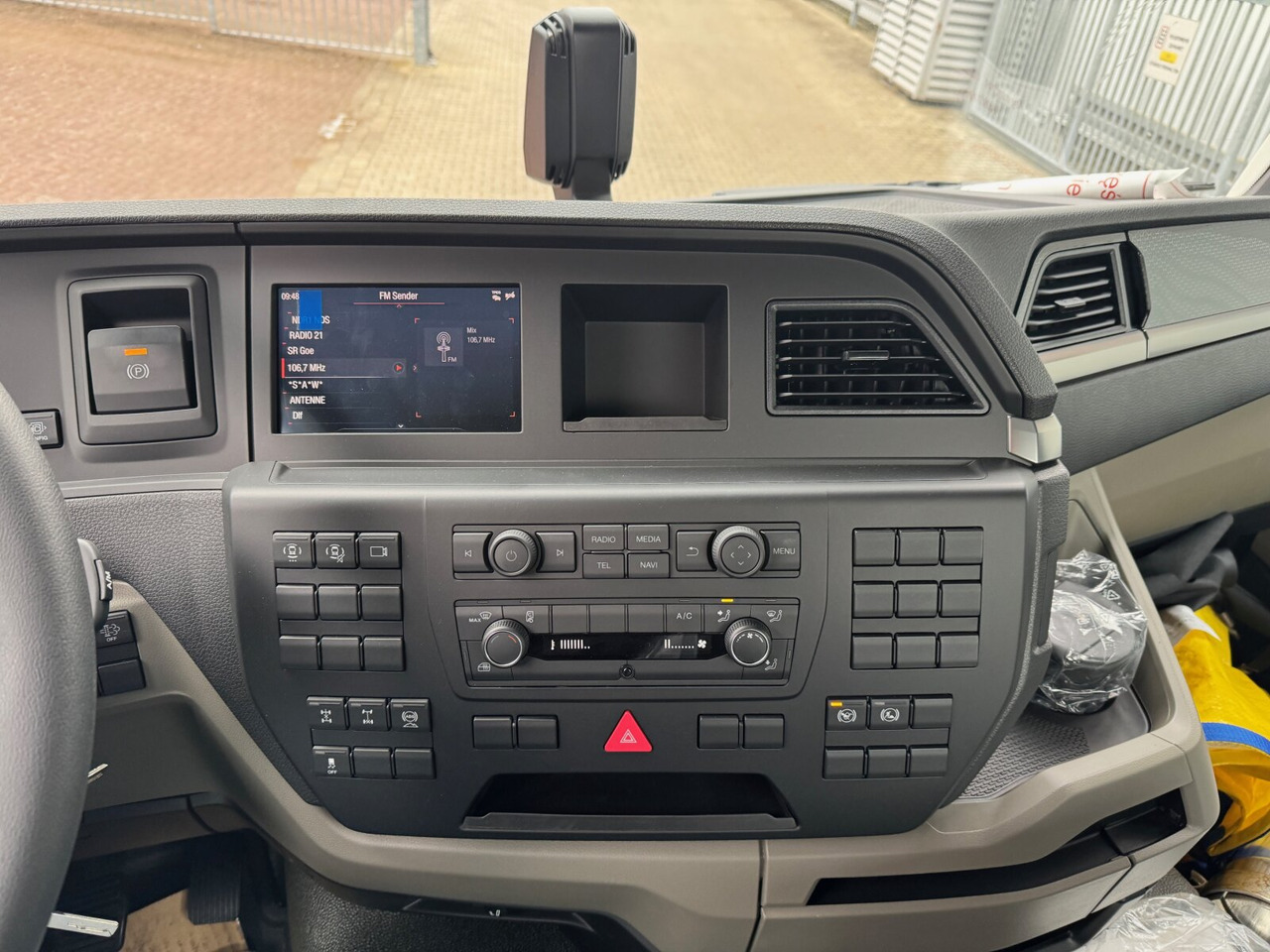 MAN TGS 33.440 6x4 BB TGS 33.440 6x4 BB, Alu-Bordwände, mehrfach vorhanden! - Truk jungkit: gambar 2 MAN TGS 33.440 6x4 BB TGS 33.440 6x4 BB, Alu-Bordwände, mehrfach vorhanden! - Truk jungkit: gambar 2