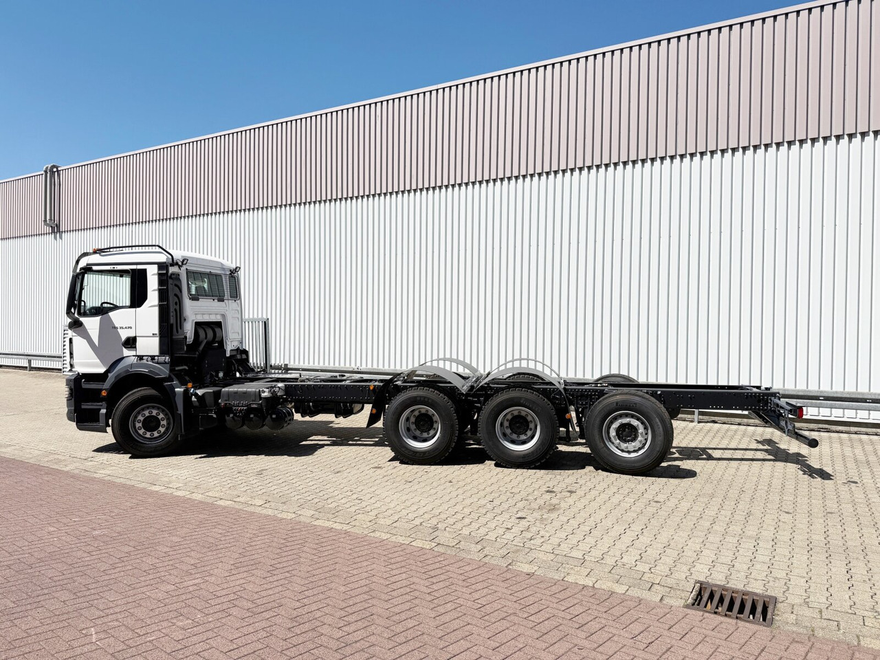 Hook lift baru MAN TGS 35.470 8x4-4 BL TGS 35.470 8x4-4 BL, Lenk-/Liftachse, Navi, Motorabtrieb: gambar 14